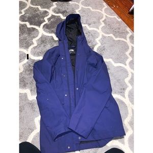 Women’s large north face jacket